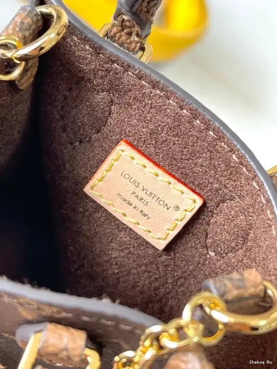 LOUIS MICRO-8.5*3.5*10.5CM ONTHEGO VUITTON 0627